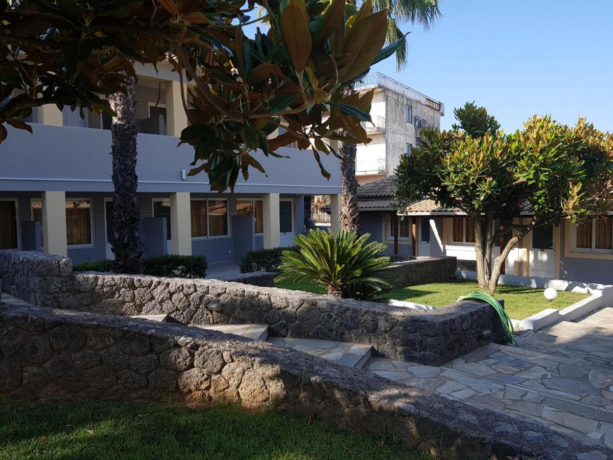 Asteraki Aparthotel Gouvia Ngoại thất bức ảnh