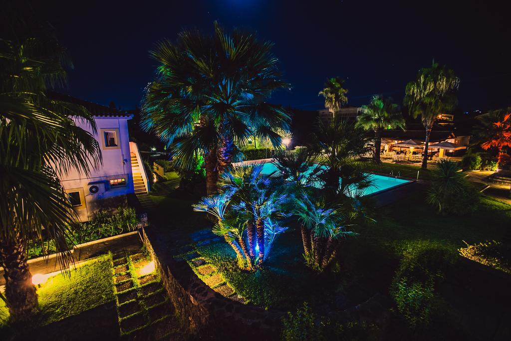 Asteraki Aparthotel Gouvia Ngoại thất bức ảnh